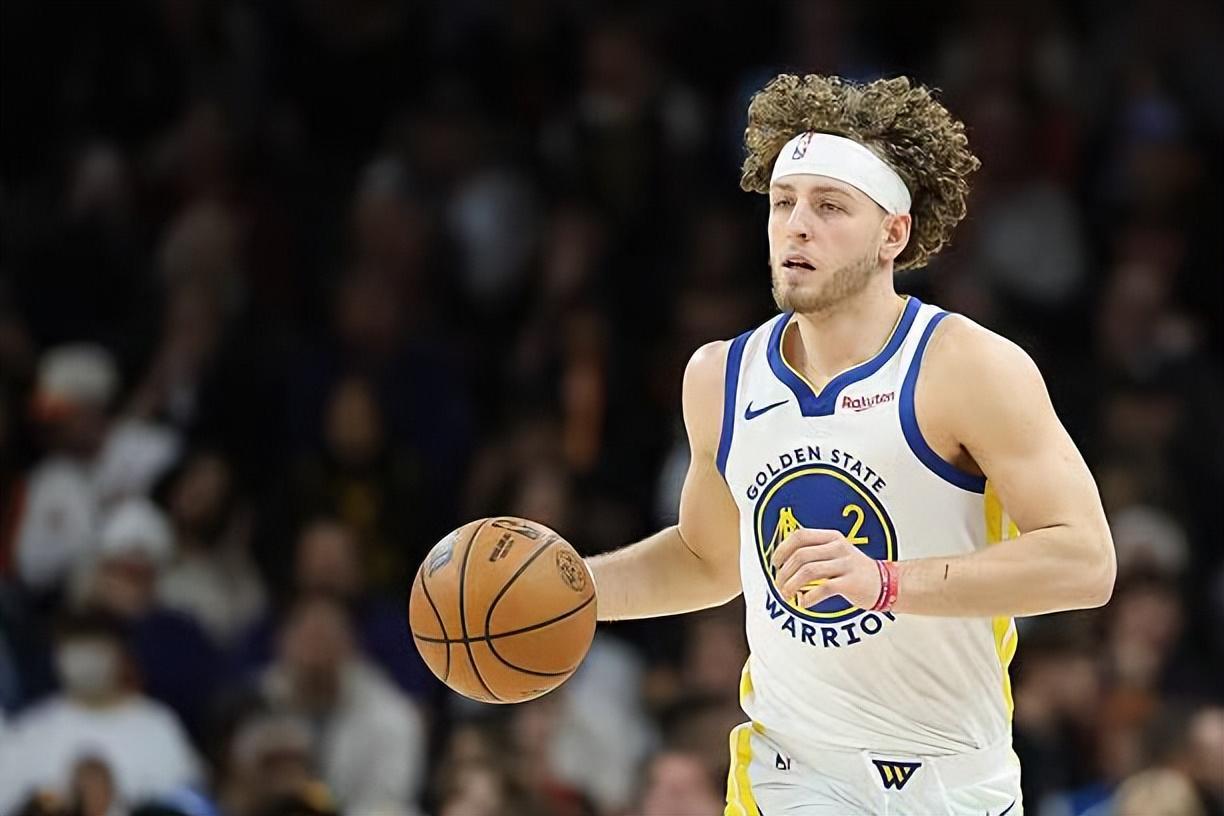 乐鱼体育app-只是不太稳定而已，勇士后场新星的个人能力其实并不差？